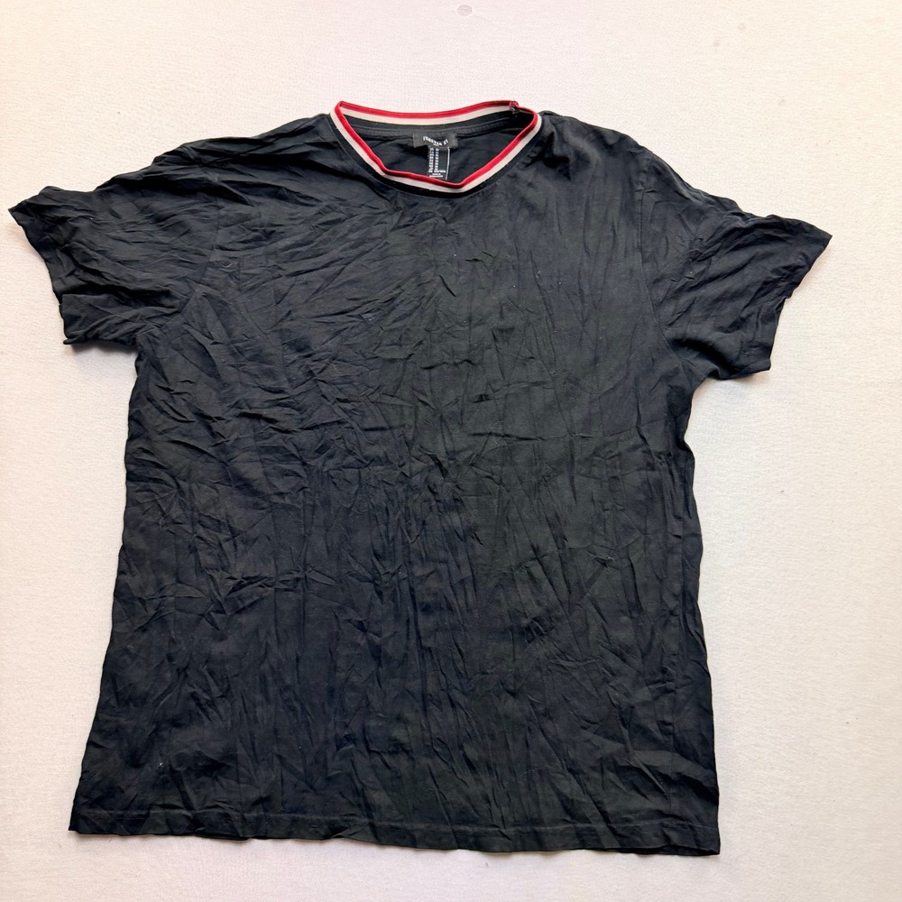 Forever 21 T-Shirt Mens Medium Black Excellent Striped Ribbed Crew Neck Tee